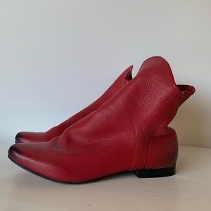 Coconuts by Matisse Tallulah Red Leather Booties